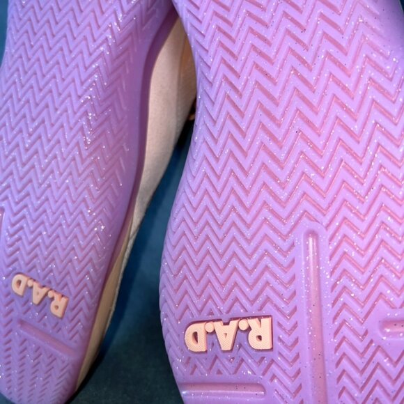 Danielle Brandon R.A.D one v2 trainers M 12 SOLD OUT - Picture 7 of 8